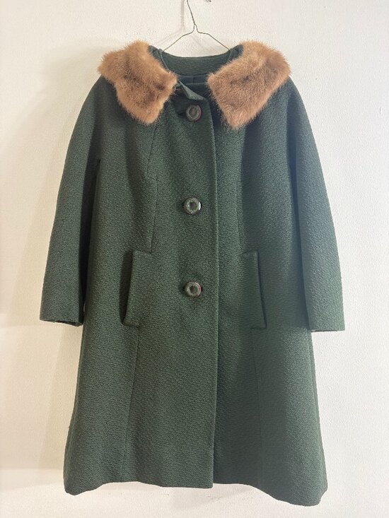 Hockanum Benara Jackets & Blazers - VTG 1950s Hockanum Benara Green Wool Swing Coat Mink Fur Collar Union Made M L